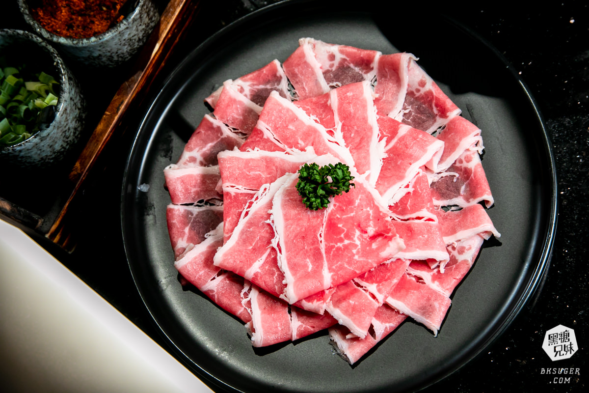 鳳山火鍋推薦|ㄎㄨㄥˋ湯精緻鍋物|雙人套餐$888的超值鍋物、冰品飲料無限享用|還有炙燒壽司手捲 - 第28張圖 鳳山火鍋推薦|ㄎㄨㄥˋ湯精緻鍋物|雙人套餐$888的超值鍋物、冰品飲料無限享用|還有炙燒壽司手捲