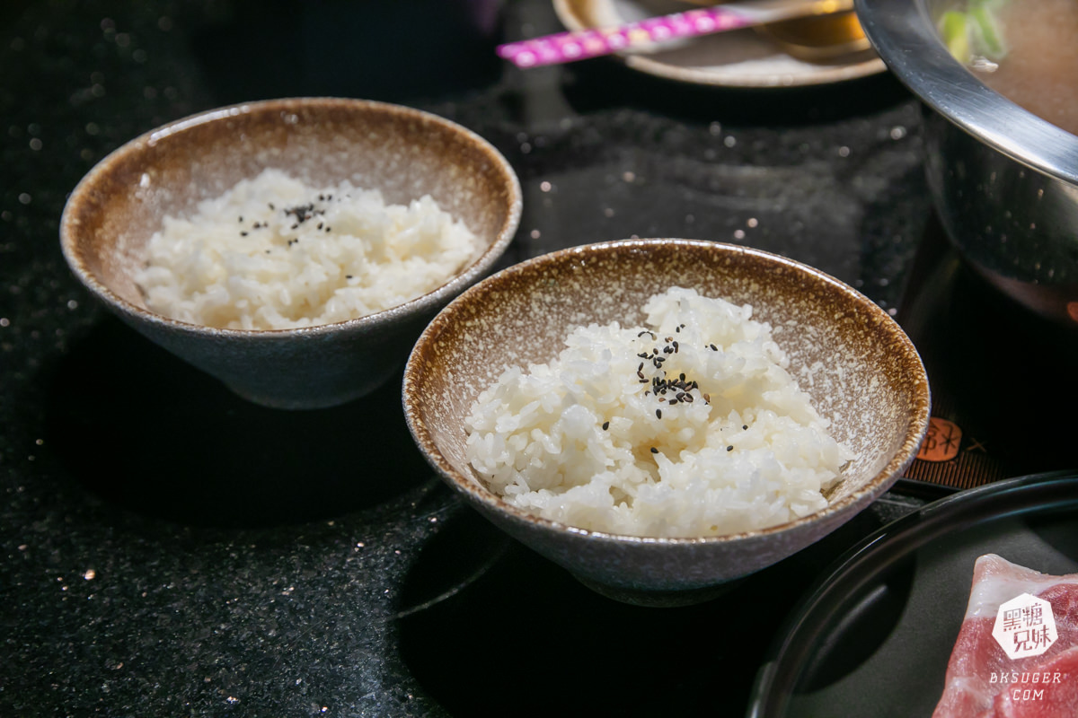 鳳山火鍋推薦|ㄎㄨㄥˋ湯精緻鍋物|雙人套餐$888的超值鍋物、冰品飲料無限享用|還有炙燒壽司手捲 - 第31張圖 鳳山火鍋推薦|ㄎㄨㄥˋ湯精緻鍋物|雙人套餐$888的超值鍋物、冰品飲料無限享用|還有炙燒壽司手捲