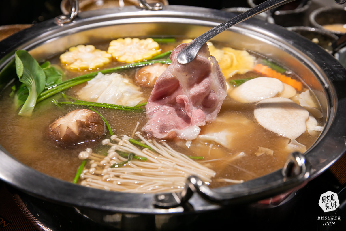 鳳山火鍋推薦|ㄎㄨㄥˋ湯精緻鍋物|雙人套餐$888的超值鍋物、冰品飲料無限享用|還有炙燒壽司手捲 - 第37張圖 鳳山火鍋推薦|ㄎㄨㄥˋ湯精緻鍋物|雙人套餐$888的超值鍋物、冰品飲料無限享用|還有炙燒壽司手捲