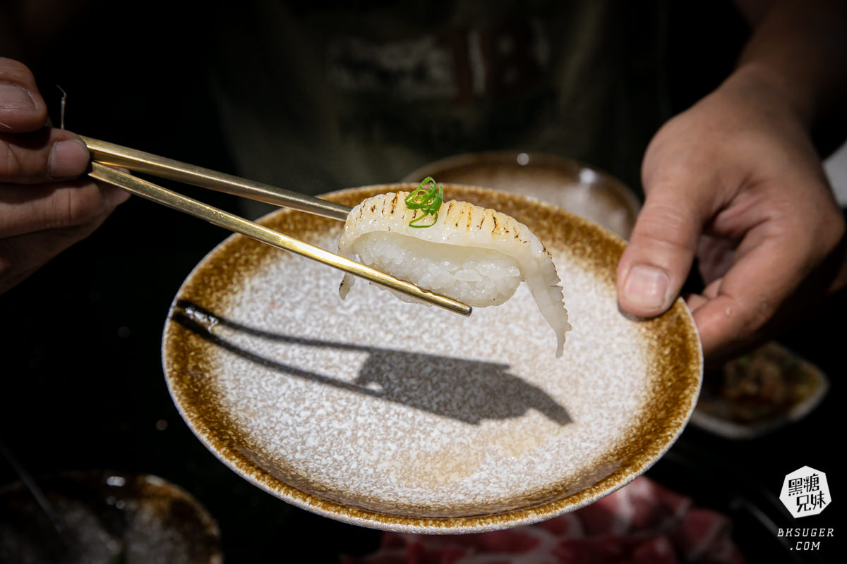 鳳山火鍋推薦|ㄎㄨㄥˋ湯精緻鍋物|雙人套餐$888的超值鍋物、冰品飲料無限享用|還有炙燒壽司手捲 - 第19張圖 鳳山火鍋推薦|ㄎㄨㄥˋ湯精緻鍋物|雙人套餐$888的超值鍋物、冰品飲料無限享用|還有炙燒壽司手捲