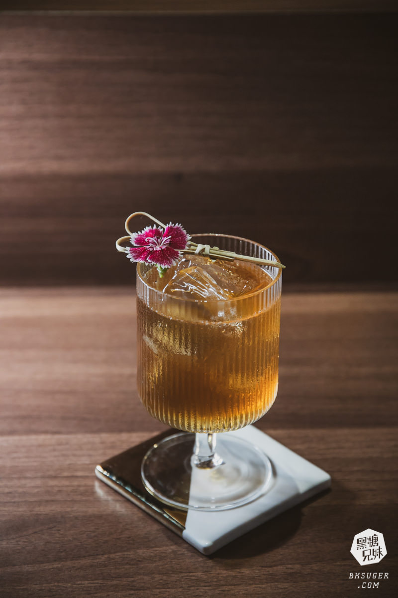 三民區酒吧|行者酒吧 The Walkers|日式酒吧風格、一家日間咖啡與夜幕酒吧轉場雙重身份 - 第21張圖 三民區酒吧|行者酒吧 The Walkers|日式酒吧風格、一家日間咖啡與夜幕酒吧轉場雙重身份