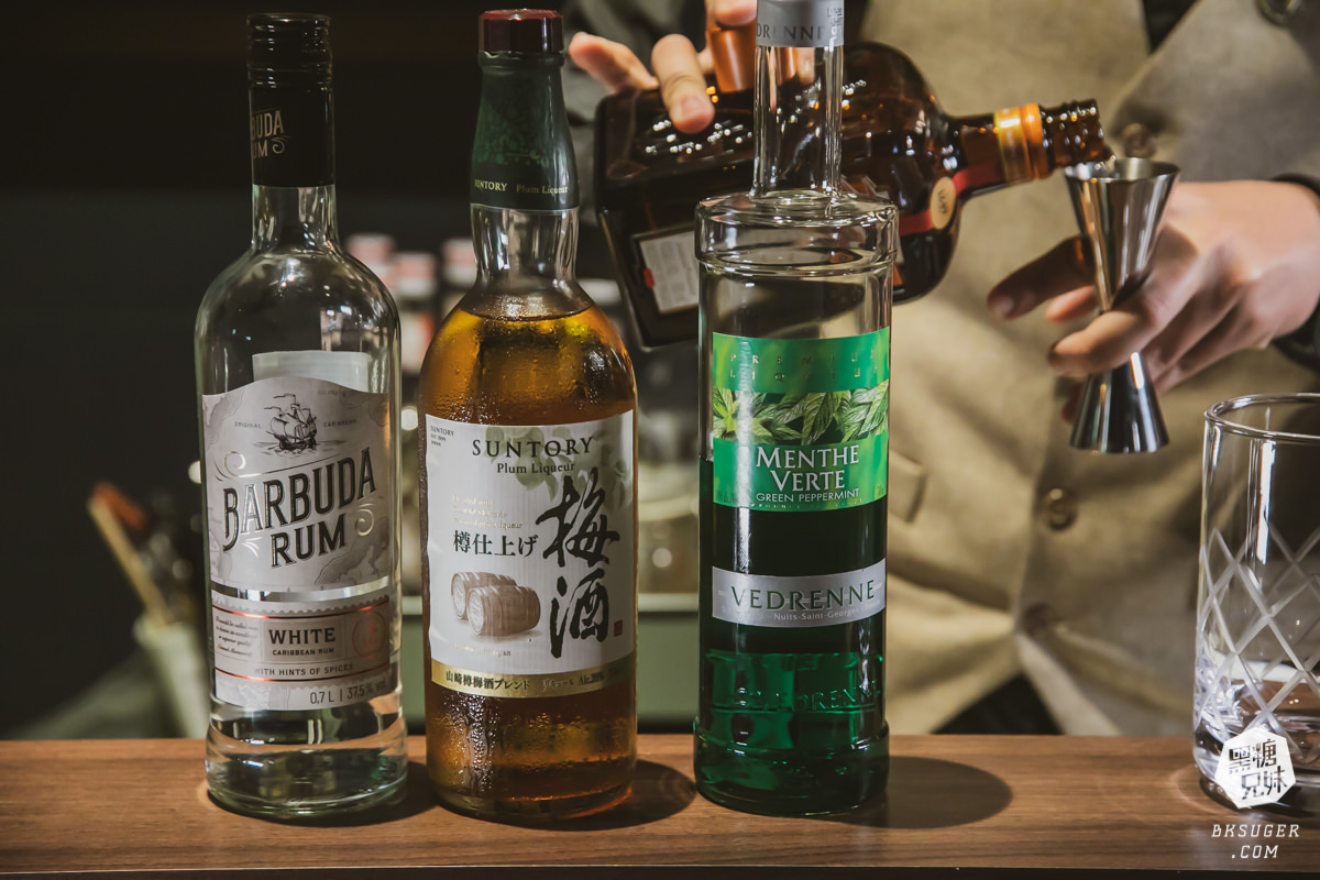 三民區酒吧|行者酒吧 The Walkers|日式酒吧風格、一家日間咖啡與夜幕酒吧轉場雙重身份 - 第23張圖 三民區酒吧|行者酒吧 The Walkers|日式酒吧風格、一家日間咖啡與夜幕酒吧轉場雙重身份