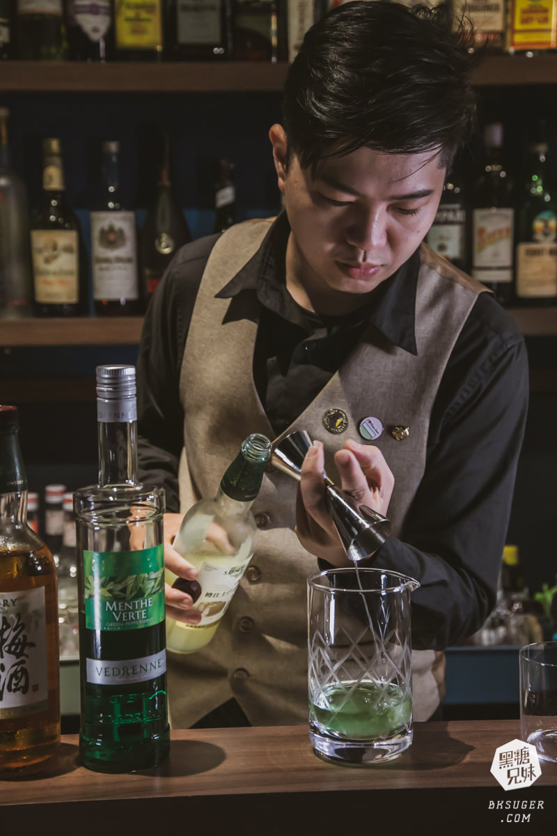 三民區酒吧|行者酒吧 The Walkers|日式酒吧風格、一家日間咖啡與夜幕酒吧轉場雙重身份 - 第22張圖 三民區酒吧|行者酒吧 The Walkers|日式酒吧風格、一家日間咖啡與夜幕酒吧轉場雙重身份