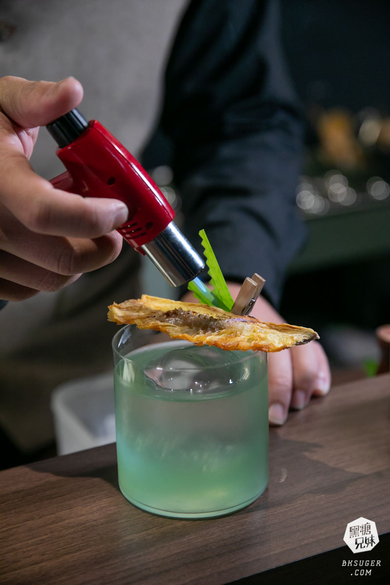 三民區酒吧|行者酒吧 The Walkers|日式酒吧風格、一家日間咖啡與夜幕酒吧轉場雙重身份 - 第25張圖 三民區酒吧|行者酒吧 The Walkers|日式酒吧風格、一家日間咖啡與夜幕酒吧轉場雙重身份