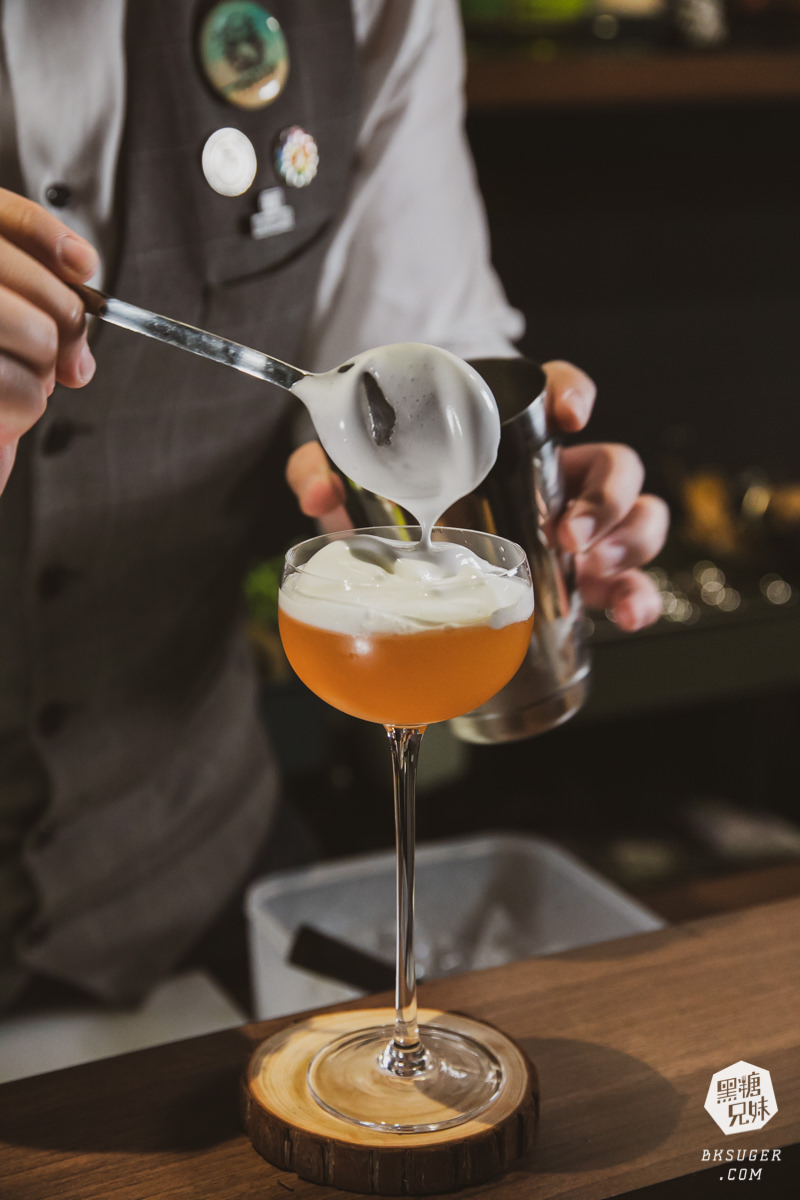 三民區酒吧|行者酒吧 The Walkers|日式酒吧風格、一家日間咖啡與夜幕酒吧轉場雙重身份 - 第29張圖 三民區酒吧|行者酒吧 The Walkers|日式酒吧風格、一家日間咖啡與夜幕酒吧轉場雙重身份