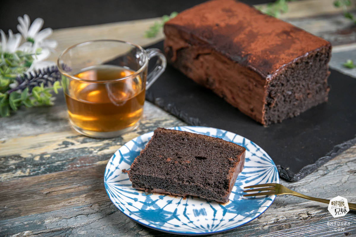 2021母親節蛋糕預定|馬可先生鳳山店|蜜香蘋果蛋糕健康豆漿蛋糕體 - 第30張圖 黑糖喜歡很冰很冰的口感,蛋糕體超級香軟