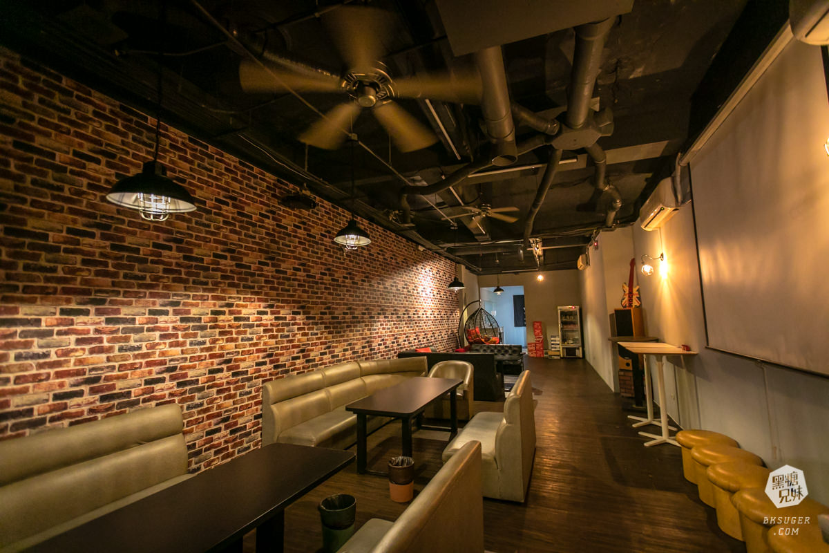 中山路酒吧推薦|Hunter Music Bar-老闆親下廚的輕鬆餐酒吧|適合下班小酌的好去處 - 第7張圖 中山路酒吧推薦|Hunter Music Bar-老闆親下廚的輕鬆餐酒吧|適合下班小酌的好去處