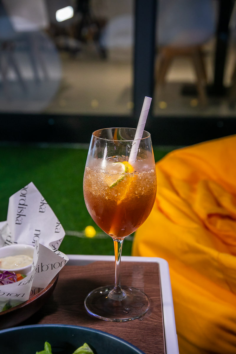 Nordiska北歐北歐|北高雄戶外小酒館閨蜜必約|2023純白色冬季鍋物雅緻登場 - 第7張圖 Nordiska北歐北歐|北高雄戶外小酒館閨蜜必約|2023純白色冬季鍋物雅緻登場