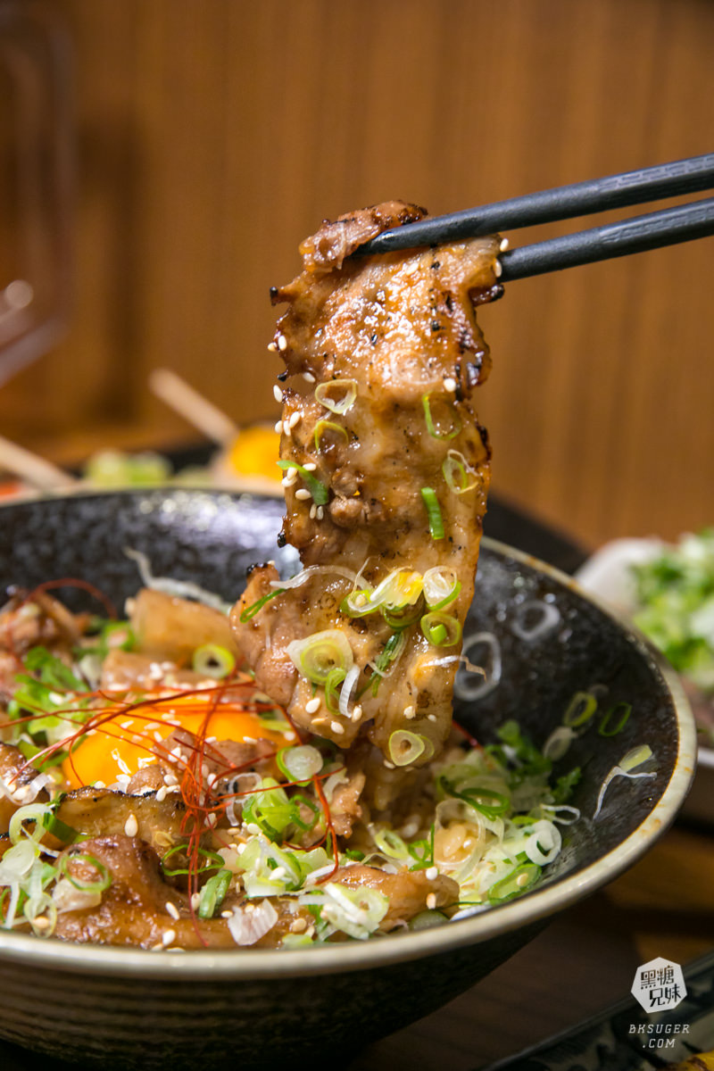 北高雄串燒居酒屋|八木十浬酒場|下班後來串肉+生啤酒暢飲方案|必吃自家製Bird棒 - 第35張圖 北高雄串燒居酒屋|八木十浬酒場|下班後來串肉+生啤酒暢飲方案|必吃自家製Bird棒