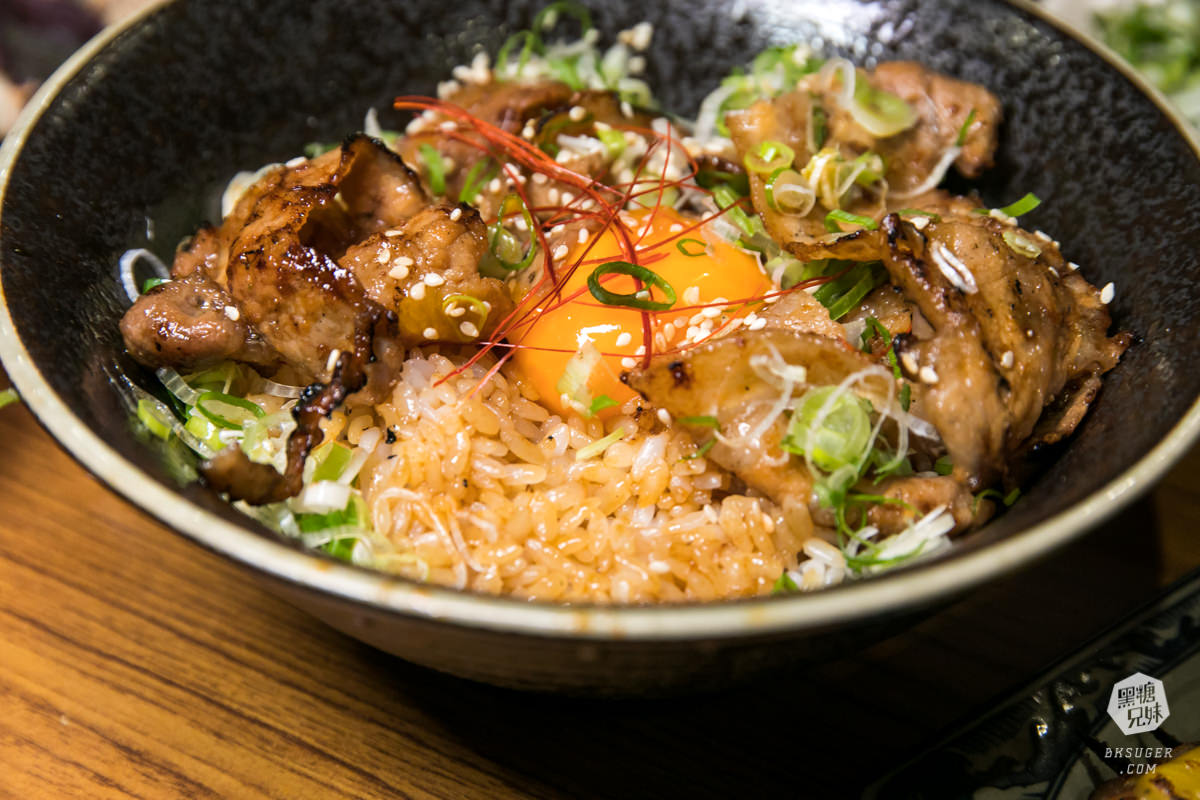 北高雄串燒居酒屋|八木十浬酒場|下班後來串肉+生啤酒暢飲方案|必吃自家製Bird棒 - 第37張圖 北高雄串燒居酒屋|八木十浬酒場|下班後來串肉+生啤酒暢飲方案|必吃自家製Bird棒