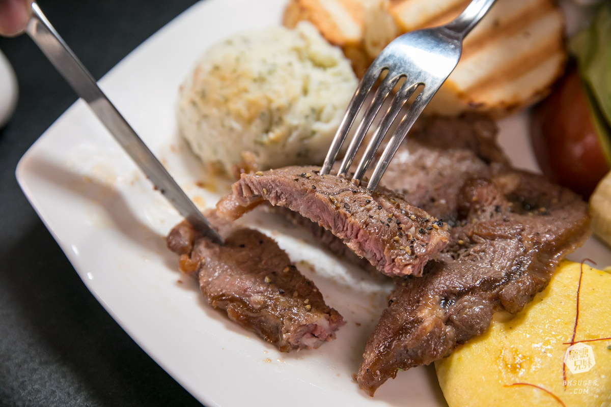 捷運後驛站全天候供餐|舒醍雅咖啡輕食|澎湃蛤蠣花義麵、平價鬆餅飲品、北高雄包場場地 - 第6張圖 捷運後驛站全天候供餐|舒醍雅咖啡輕食|澎湃蛤蠣花義麵、平價鬆餅飲品、北高雄包場場地