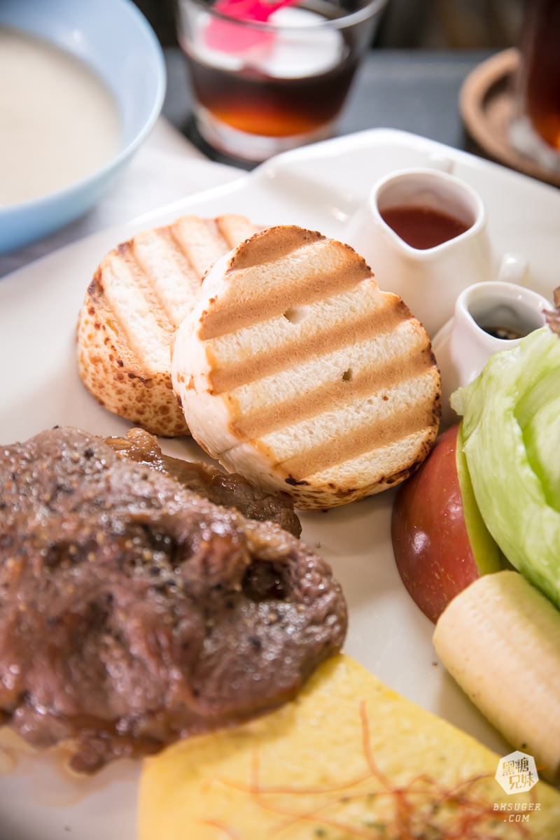 捷運後驛站全天候供餐|舒醍雅咖啡輕食|澎湃蛤蠣花義麵、平價鬆餅飲品、北高雄包場場地 - 第12張圖 捷運後驛站全天候供餐|舒醍雅咖啡輕食|澎湃蛤蠣花義麵、平價鬆餅飲品、北高雄包場場地