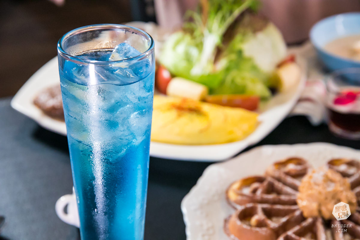 捷運後驛站全天候供餐|舒醍雅咖啡輕食|澎湃蛤蠣花義麵、平價鬆餅飲品、北高雄包場場地 - 第28張圖 捷運後驛站全天候供餐|舒醍雅咖啡輕食|澎湃蛤蠣花義麵、平價鬆餅飲品、北高雄包場場地