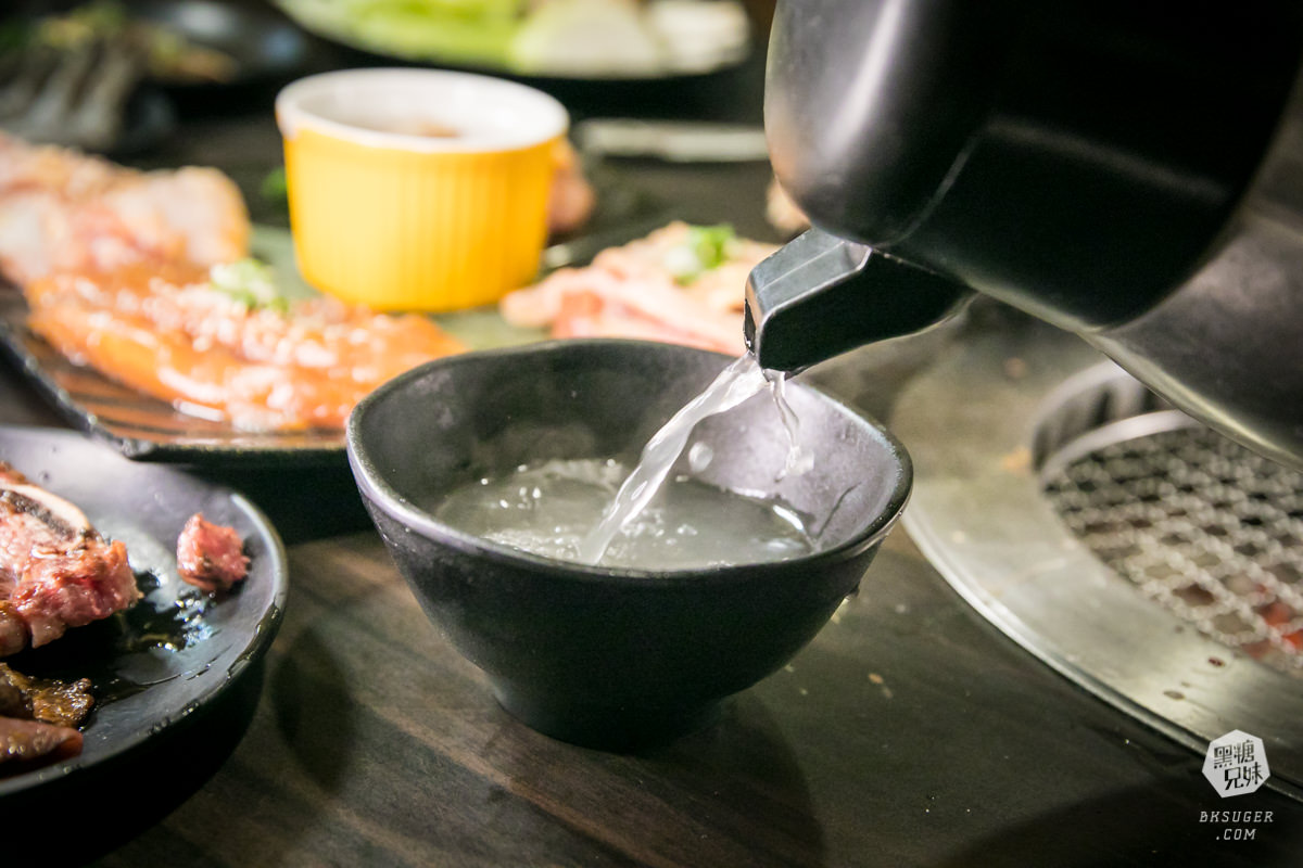 高雄燒肉吃到飽|禾町無煙炭火燒肉|近百種食材任你挑選、公司聚會燒肉必選燒肉餐廳 - 第25張圖 高雄燒肉吃到飽|禾町無煙炭火燒肉|近百種食材任你挑選、公司聚會燒肉必選燒肉餐廳