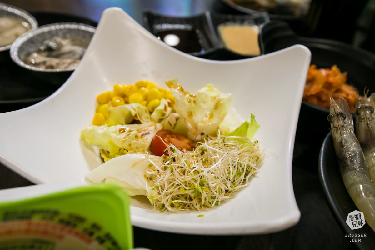 高雄燒肉吃到飽|禾町無煙炭火燒肉|近百種食材任你挑選、公司聚會燒肉必選燒肉餐廳 - 第26張圖 高雄燒肉吃到飽|禾町無煙炭火燒肉|近百種食材任你挑選、公司聚會燒肉必選燒肉餐廳