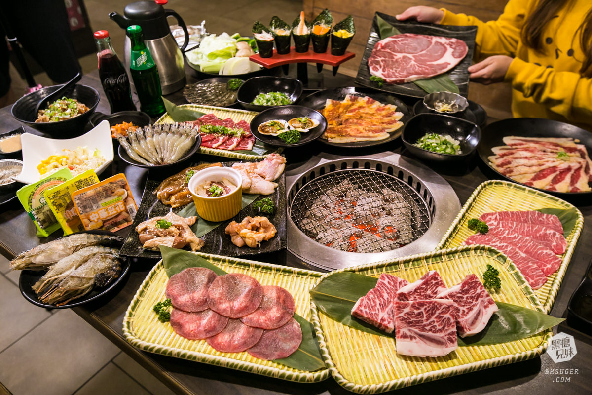 高雄燒肉吃到飽|禾町無煙炭火燒肉|近百種食材任你挑選、公司聚會燒肉必選燒肉餐廳 - 第1張圖 高雄燒肉吃到飽|禾町無煙炭火燒肉
