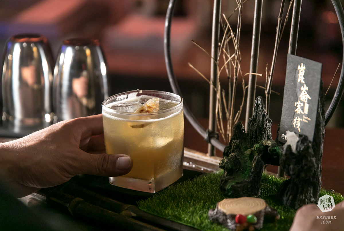 北高雄餐酒吧推薦|崑崙客棧KunLunTavern|隱身小巷的中國風建築酒吧 - 第39張圖 北高雄餐酒吧推薦|崑崙客棧KunLunTavern|隱身小巷的中國風建築酒吧