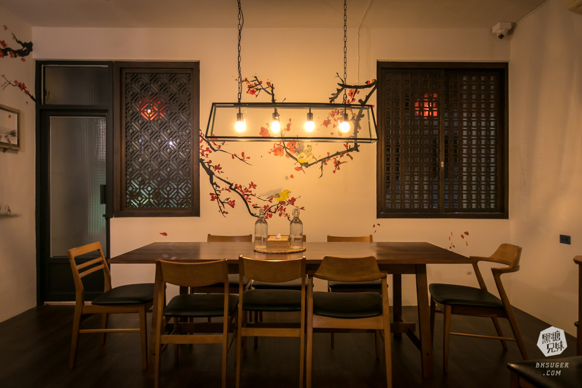 北高雄餐酒吧推薦|崑崙客棧KunLunTavern|隱身小巷的中國風建築酒吧 - 第9張圖 北高雄餐酒吧推薦|崑崙客棧KunLunTavern|隱身小巷的中國風建築酒吧