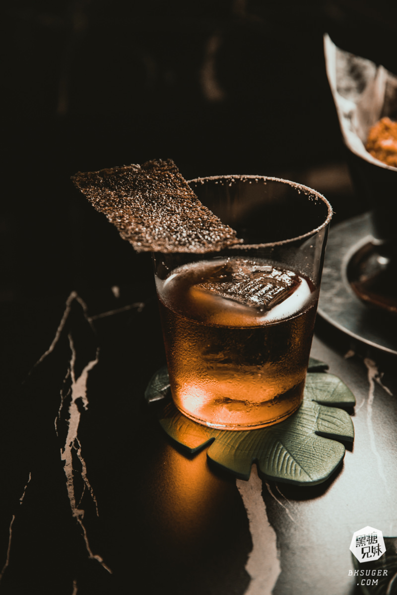 南喃至嶼|藏在美麗島站巷弄的餐酒吧|調酒的質感在入喉的瞬間被證實|高雄酒吧必推 - 第25張圖 南喃至嶼|藏在美麗島站巷弄的餐酒吧|調酒的質感在入喉的瞬間被證實|高雄酒吧必推