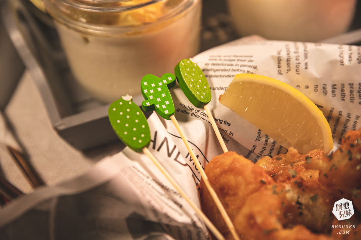 台中特色酒吧|SOAK Taichung|網美酒吧最推薦-熱帶叢林泳池吧台、大泡泡露天草皮座位區 - 第32張圖 台中特色酒吧|SOAK Taichung|網美酒吧最推薦-熱帶叢林泳池吧台、大泡泡露天草皮座位區