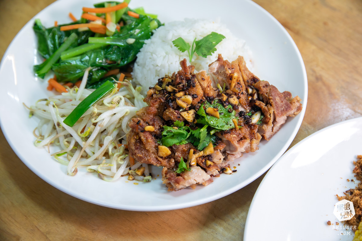 高雄鼓山哈瑪星商圈|西子灣5家隱藏小吃美食-哈瑪星笫三屆港濱祭|你不一定發現的在地人情味 - 第11張圖 高雄鼓山哈瑪星商圈|西子灣5家隱藏小吃美食-哈瑪星笫三屆港濱祭|你不一定發現的在地人情味