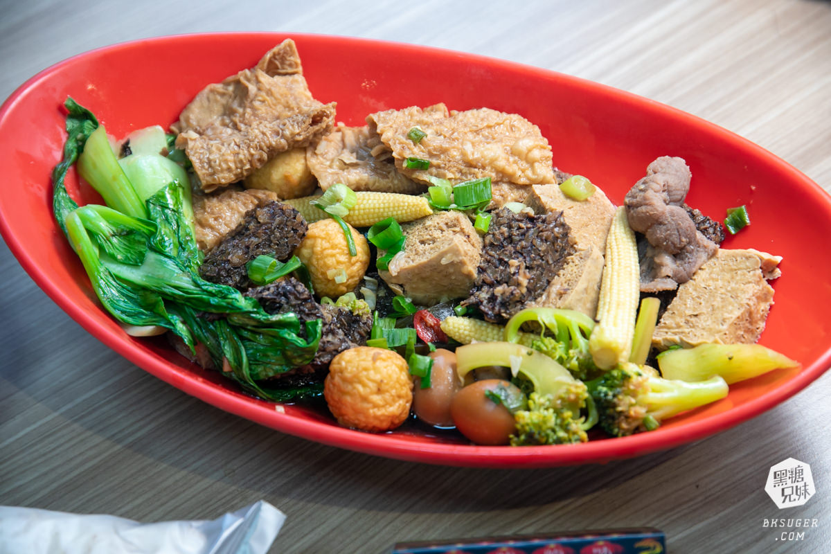 高雄鼓山哈瑪星商圈｜西子灣5家隱藏小吃美食-哈瑪星笫三屆港濱祭｜你不一定發現的在地人情味