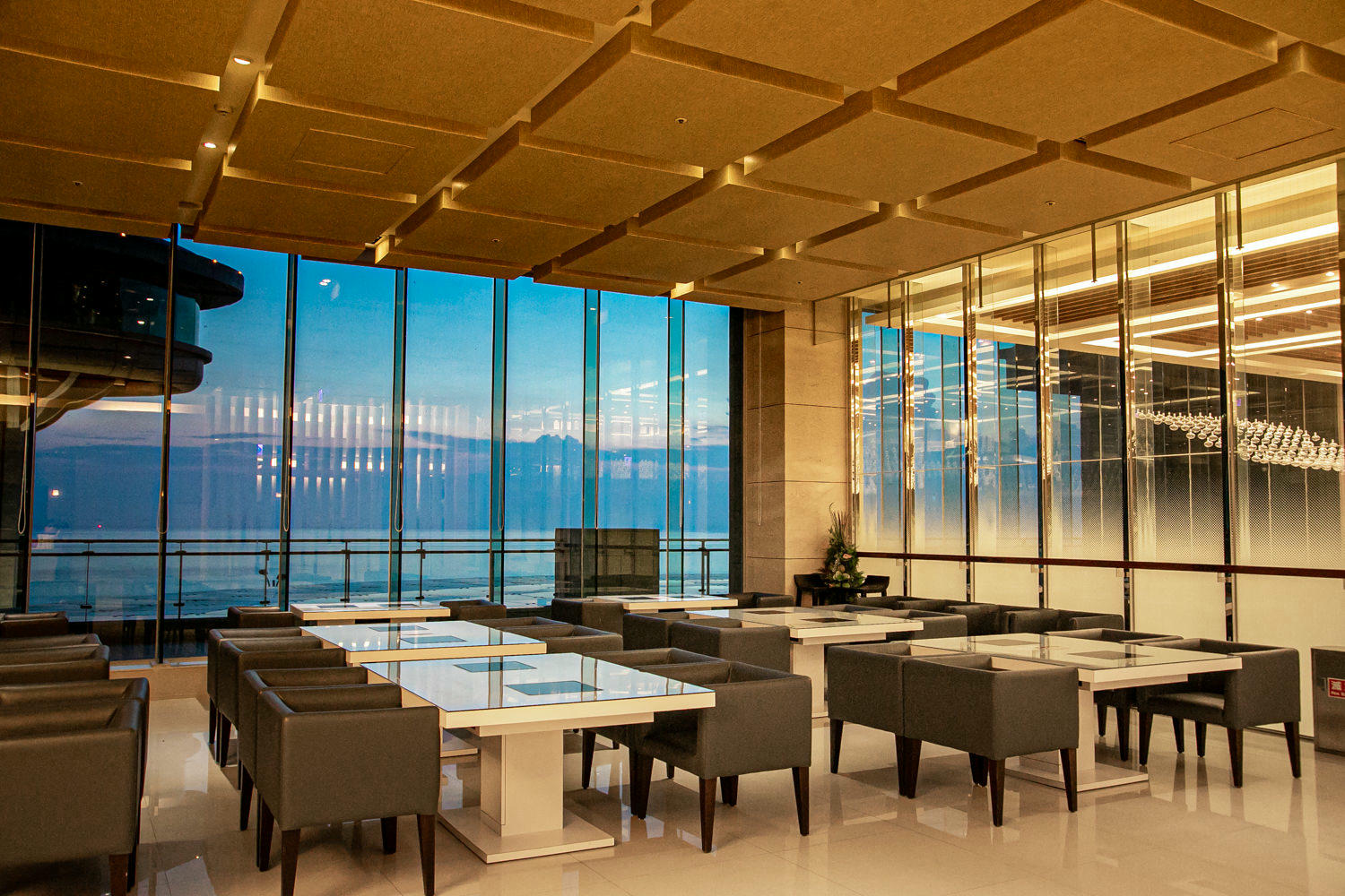 墾丁無邊際泳池推薦住宿|墾丁H會館|陽台海景、度假放空的南國首選2021 - 第17張圖 墾丁無邊際泳池推薦住宿|墾丁H會館|陽台海景、度假放空的南國首選2021