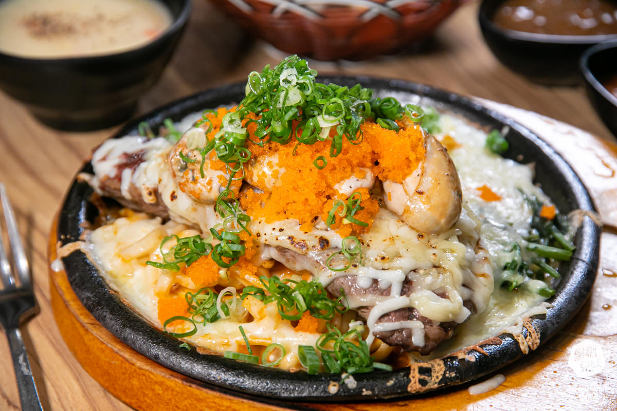 鹽埕美食-大港參貳牛排館|復古平價牛排館,超划算海陸蝦爆組|家庭客最愛的駁二週遭2022美食推薦 - 第10張圖 鹽埕美食-大港參貳牛排館|復古平價牛排館,超划算海陸蝦爆組|家庭客最愛的駁二週遭2022美食推薦