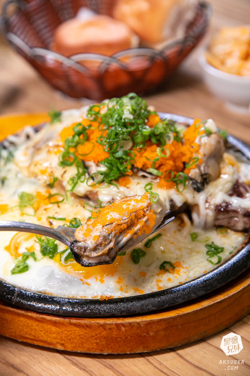 鹽埕美食-大港參貳牛排館|復古平價牛排館,超划算海陸蝦爆組|家庭客最愛的駁二週遭2022美食推薦 - 第11張圖 鹽埕美食-大港參貳牛排館|復古平價牛排館,超划算海陸蝦爆組|家庭客最愛的駁二週遭2022美食推薦