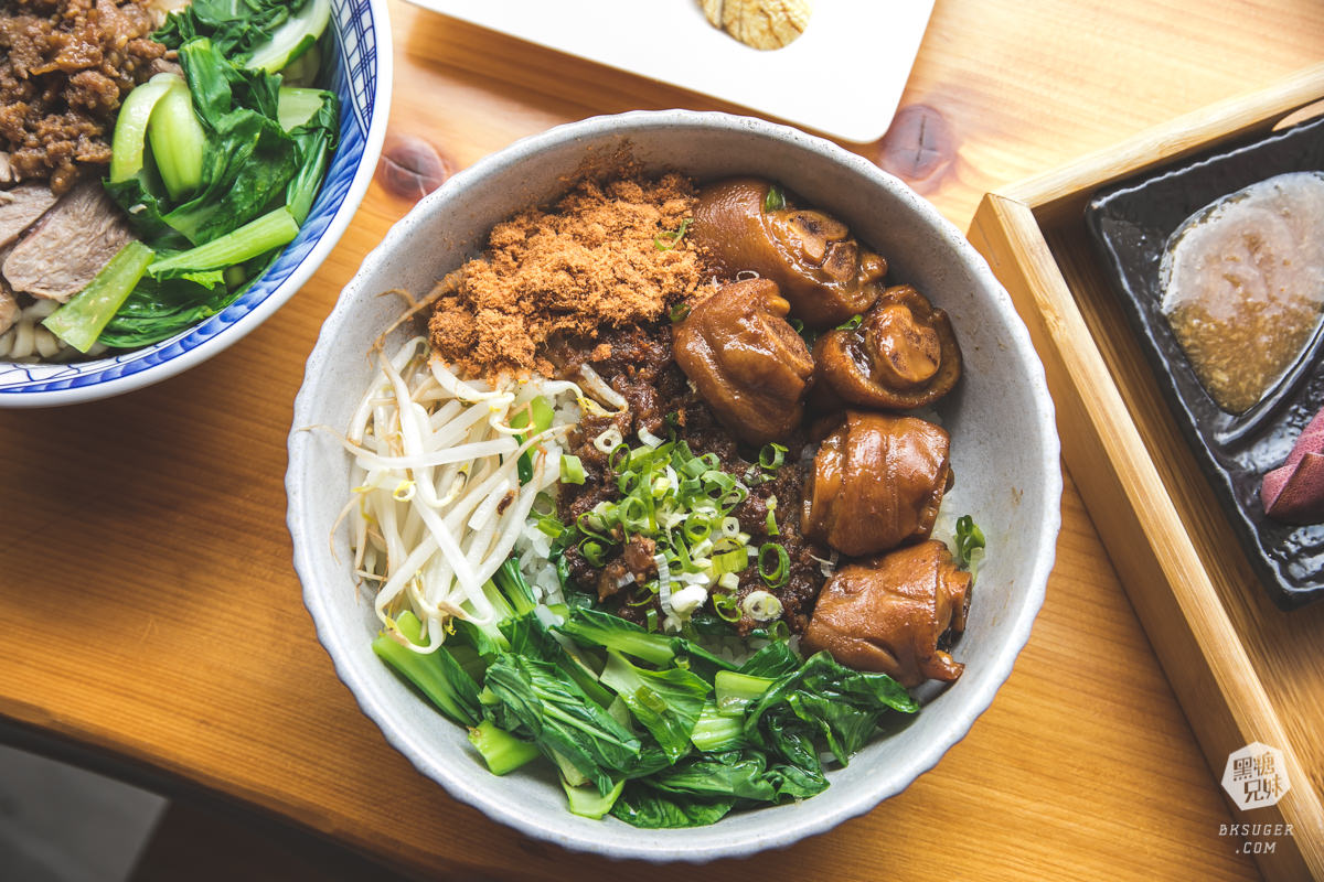 大立商圈美食-王哥陽春麵|懷舊復古情懷的精品陽春麵|平價好環境、鄰近新崛江商圈美食 - 第17張圖 大立商圈美食-王哥陽春麵|懷舊復古情懷的精品陽春麵|平價好環境、鄰近新崛江商圈美食