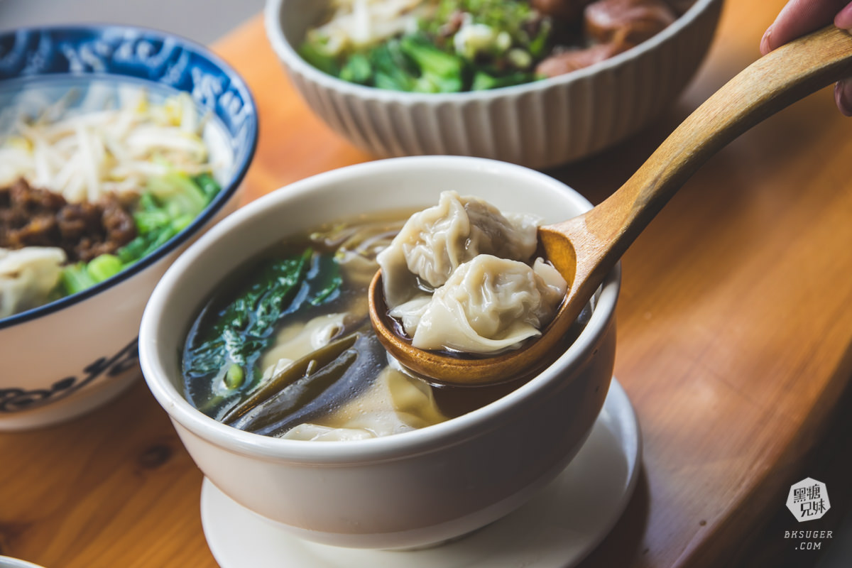 大立商圈美食-王哥陽春麵|懷舊復古情懷的精品陽春麵|平價好環境、鄰近新崛江商圈美食 - 第25張圖 大立商圈美食-王哥陽春麵|懷舊復古情懷的精品陽春麵|平價好環境、鄰近新崛江商圈美食