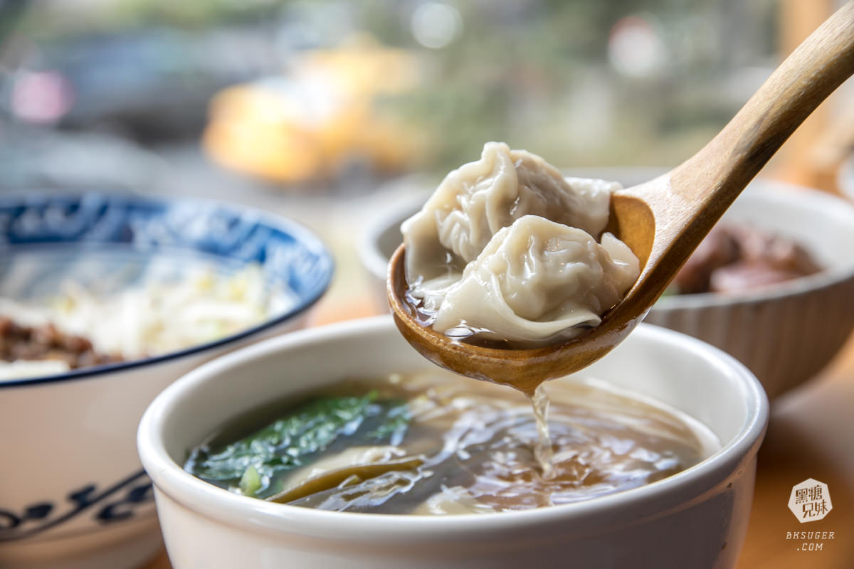 大立商圈美食-王哥陽春麵|懷舊復古情懷的精品陽春麵|平價好環境、鄰近新崛江商圈美食 - 第26張圖 大立商圈美食-王哥陽春麵|懷舊復古情懷的精品陽春麵|平價好環境、鄰近新崛江商圈美食