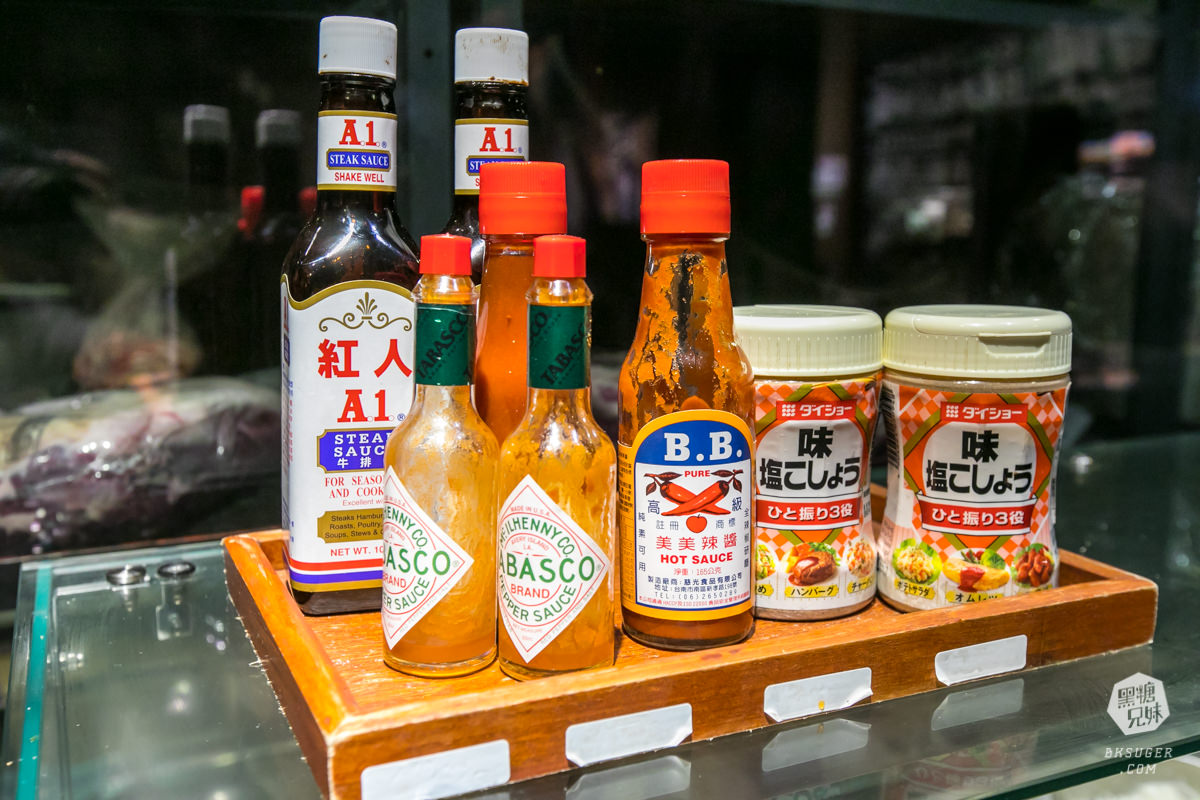 高雄牛排推薦|鬥牛士牛排食堂-五福店|自由炙燒的牛排X自助吧|日式黑咖哩湯飯吃到飽 - 第10張圖 高雄牛排推薦|鬥牛士牛排食堂-五福店|自由炙燒的牛排X自助吧|日式黑咖哩湯飯吃到飽