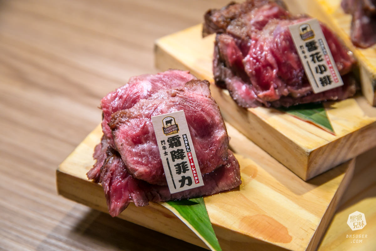 高雄牛排推薦|鬥牛士牛排食堂-五福店|自由炙燒的牛排X自助吧|日式黑咖哩湯飯吃到飽 - 第21張圖 高雄牛排推薦|鬥牛士牛排食堂-五福店|自由炙燒的牛排X自助吧|日式黑咖哩湯飯吃到飽