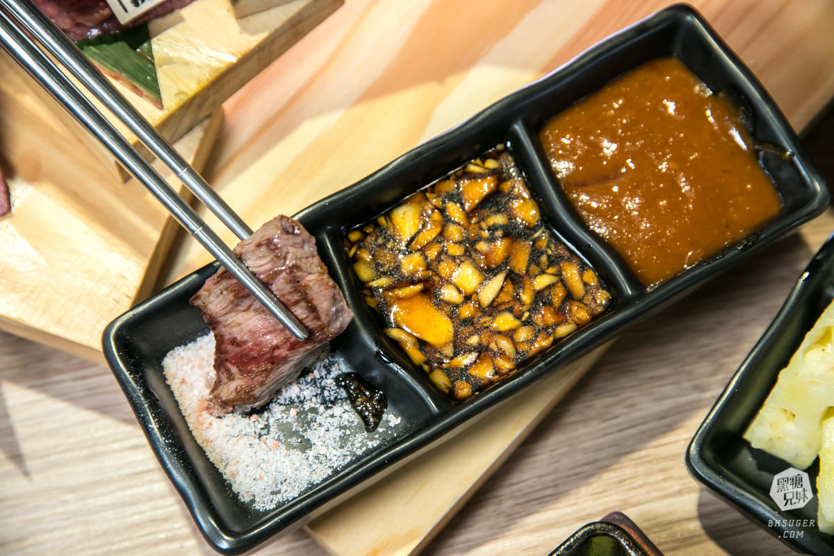 高雄牛排推薦|鬥牛士牛排食堂-五福店|自由炙燒的牛排X自助吧|日式黑咖哩湯飯吃到飽 - 第29張圖 高雄牛排推薦|鬥牛士牛排食堂-五福店|自由炙燒的牛排X自助吧|日式黑咖哩湯飯吃到飽