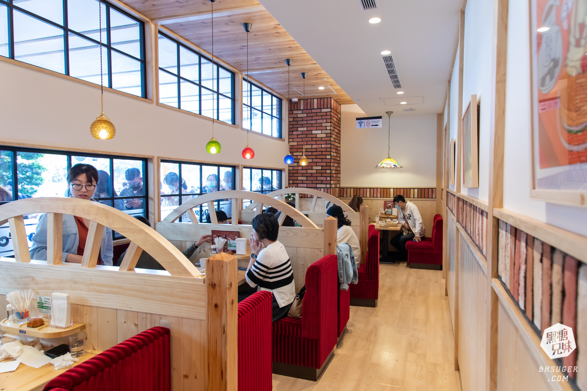 客美多咖啡高雄大立店Komeda‘s Coffee|11點前點飲品送免費早餐的連鎖日系咖啡終於來了! - 第4張圖 客美多咖啡高雄大立店Komeda‘s Coffee|11點前點飲品送免費早餐的連鎖日系咖啡終於來了!