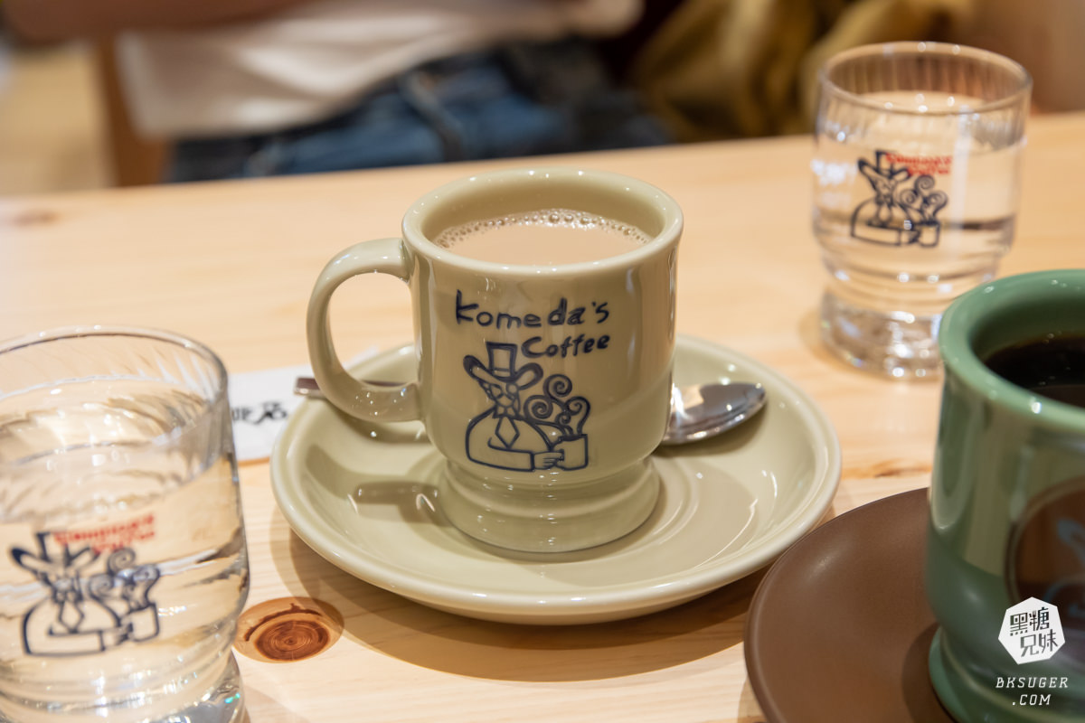 客美多咖啡高雄大立店Komeda‘s Coffee|11點前點飲品送免費早餐的連鎖日系咖啡終於來了! - 第27張圖 客美多咖啡高雄大立店Komeda‘s Coffee|11點前點飲品送免費早餐的連鎖日系咖啡終於來了!