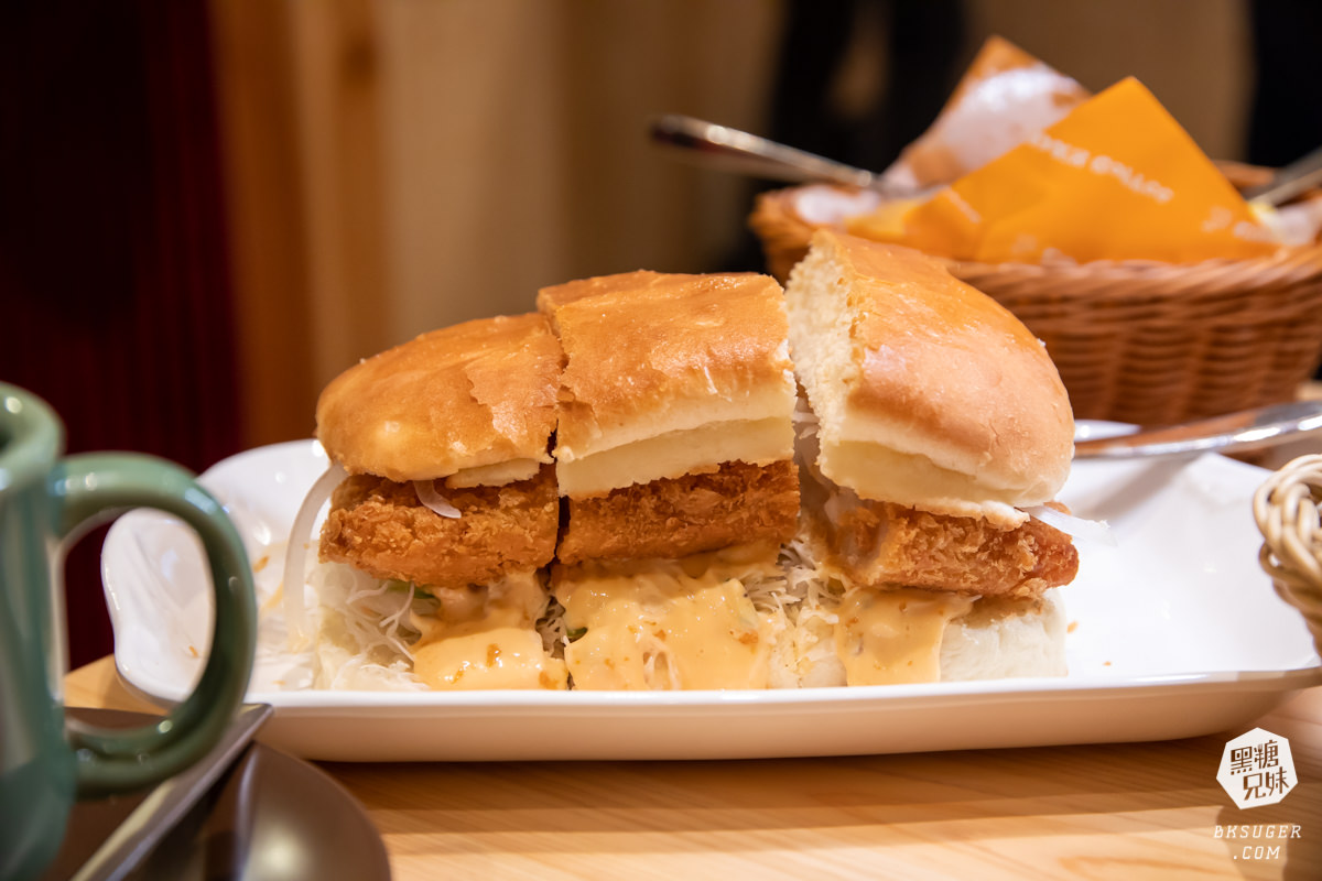 客美多咖啡高雄大立店Komeda‘s Coffee|11點前點飲品送免費早餐的連鎖日系咖啡終於來了! - 第37張圖 客美多咖啡高雄大立店Komeda‘s Coffee|11點前點飲品送免費早餐的連鎖日系咖啡終於來了!