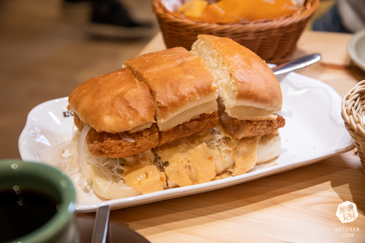 客美多咖啡高雄大立店Komeda‘s Coffee|11點前點飲品送免費早餐的連鎖日系咖啡終於來了! - 第36張圖 客美多咖啡高雄大立店Komeda‘s Coffee|11點前點飲品送免費早餐的連鎖日系咖啡終於來了!