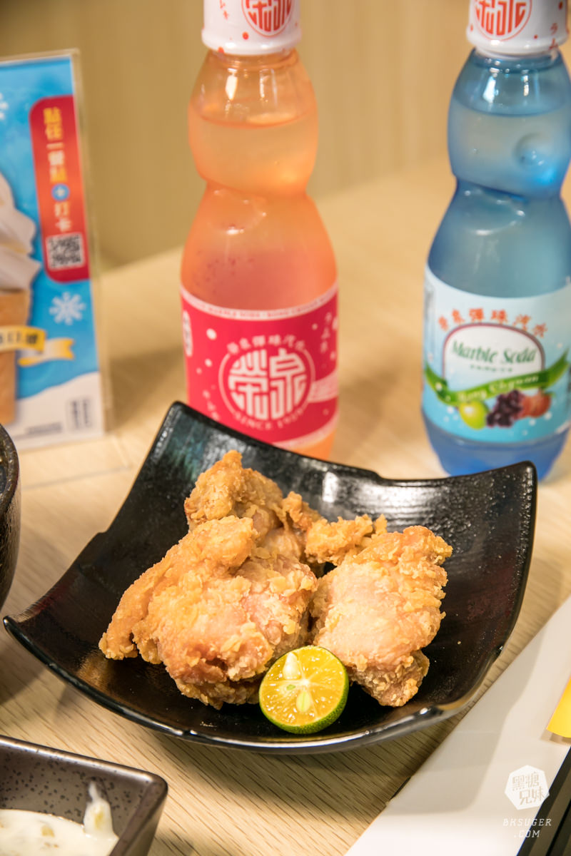 家樂福成功店-前鎮拉麵美食|食8番王者拉麵|霸氣魂超濃厚的家系拉麵|高雄拉麵推薦 - 第15張圖 家樂福成功店-前鎮拉麵美食|食8番王者拉麵|霸氣魂超濃厚的家系拉麵|高雄拉麵推薦