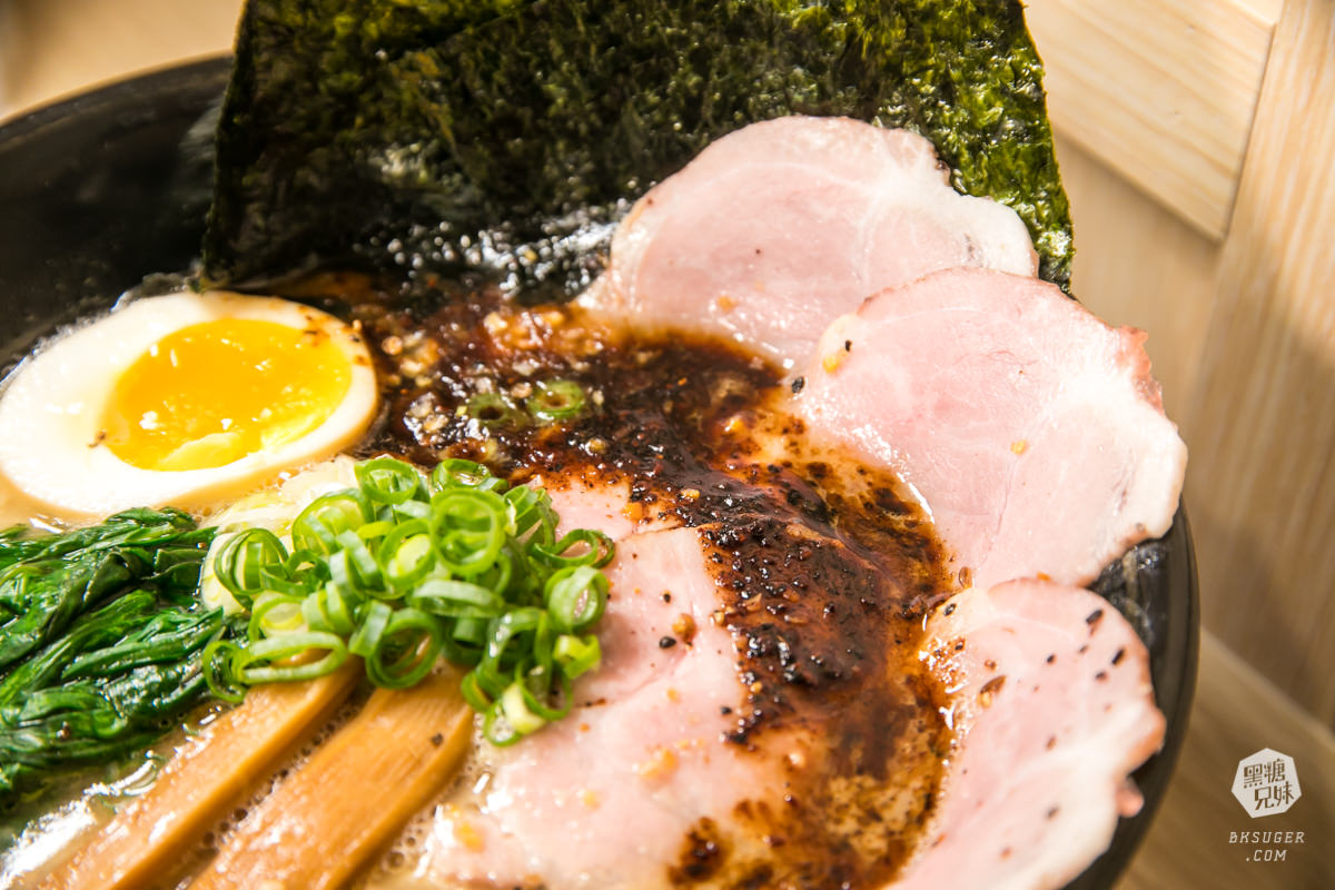 家樂福成功店-前鎮拉麵美食|食8番王者拉麵|霸氣魂超濃厚的家系拉麵|高雄拉麵推薦 - 第29張圖 家樂福成功店-前鎮拉麵美食|食8番王者拉麵|霸氣魂超濃厚的家系拉麵|高雄拉麵推薦