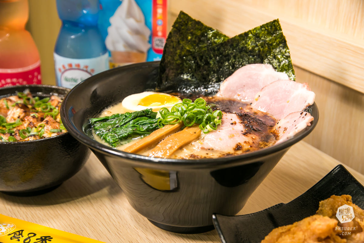 家樂福成功店-前鎮拉麵美食|食8番王者拉麵|霸氣魂超濃厚的家系拉麵|高雄拉麵推薦 - 第27張圖 家樂福成功店-前鎮拉麵美食|食8番王者拉麵|霸氣魂超濃厚的家系拉麵|高雄拉麵推薦