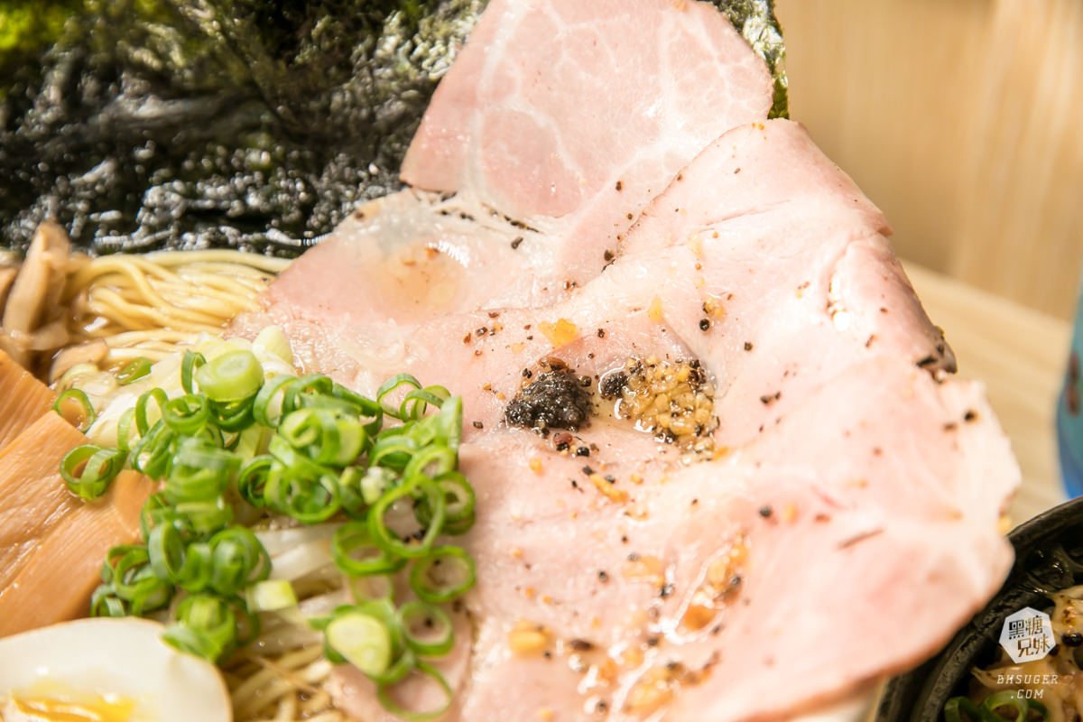 家樂福成功店-前鎮拉麵美食|食8番王者拉麵|霸氣魂超濃厚的家系拉麵|高雄拉麵推薦 - 第35張圖 家樂福成功店-前鎮拉麵美食|食8番王者拉麵|霸氣魂超濃厚的家系拉麵|高雄拉麵推薦