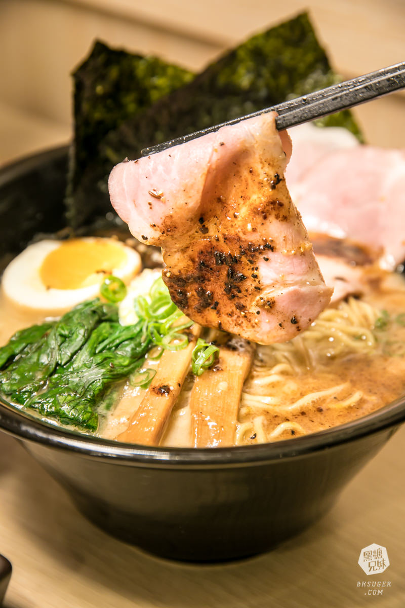 家樂福成功店-前鎮拉麵美食|食8番王者拉麵|霸氣魂超濃厚的家系拉麵|高雄拉麵推薦 - 第32張圖 家樂福成功店-前鎮拉麵美食|食8番王者拉麵|霸氣魂超濃厚的家系拉麵|高雄拉麵推薦