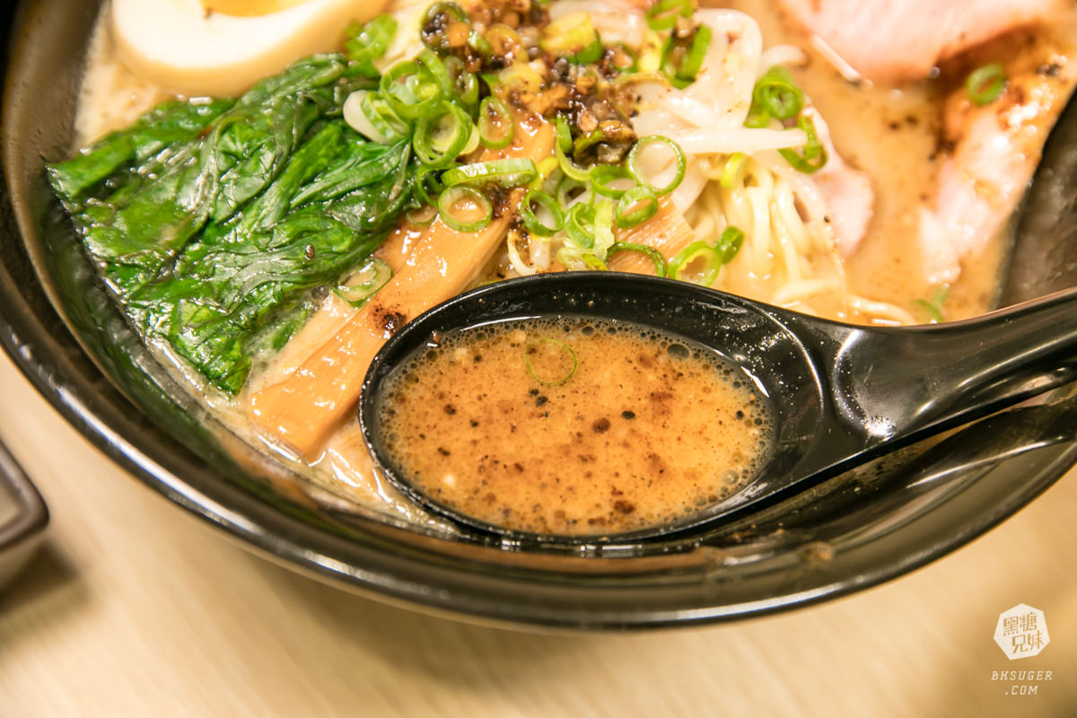 家樂福成功店-前鎮拉麵美食|食8番王者拉麵|霸氣魂超濃厚的家系拉麵|高雄拉麵推薦 - 第30張圖 家樂福成功店-前鎮拉麵美食|食8番王者拉麵|霸氣魂超濃厚的家系拉麵|高雄拉麵推薦