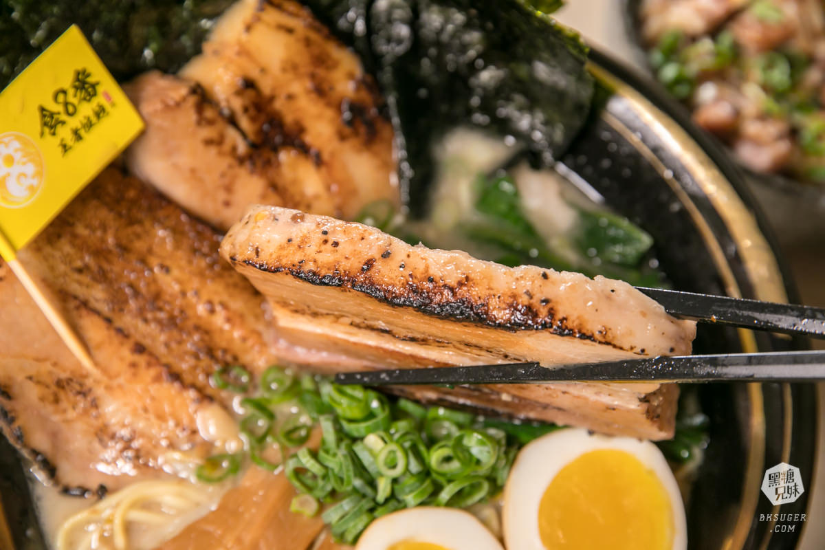 家樂福成功店-前鎮拉麵美食|食8番王者拉麵|霸氣魂超濃厚的家系拉麵|高雄拉麵推薦 - 第24張圖 家樂福成功店-前鎮拉麵美食|食8番王者拉麵|霸氣魂超濃厚的家系拉麵|高雄拉麵推薦