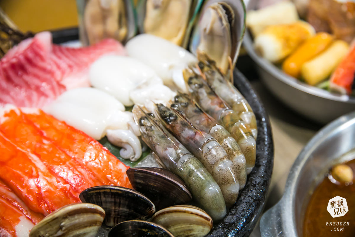 東港美食宵夜|富士匠鍋物東港店|無肉不歡自選肉量搭配|胡椒鍋、扁魚湯頭新上市登場 - 第33張圖 東港美食宵夜|富士匠鍋物東港店|無肉不歡自選肉量搭配|胡椒鍋、扁魚湯頭新上市登場