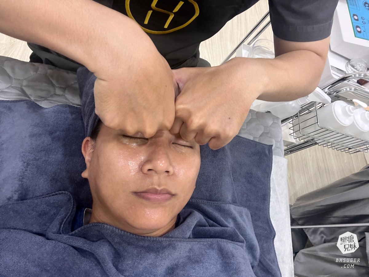 岡山做臉推薦-帥哥美容岡山店｜基礎保養＄600起，主打平價做臉美容不推銷｜使用標準生醫-標準藻針品牌