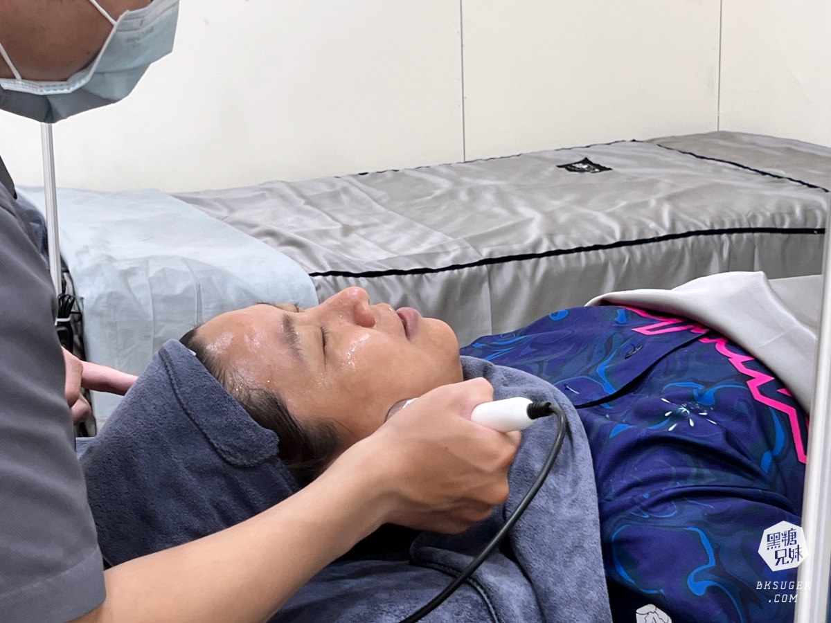 岡山做臉推薦-帥哥美容岡山店｜基礎保養＄600起，主打平價做臉美容不推銷｜使用標準生醫-標準藻針品牌