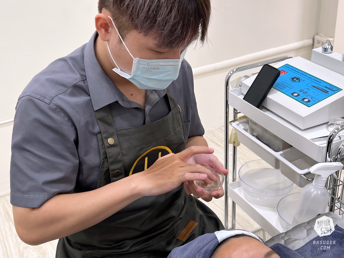 岡山做臉推薦-帥哥美容岡山店｜基礎保養＄600起，主打平價做臉美容不推銷｜使用標準生醫-標準藻針品牌